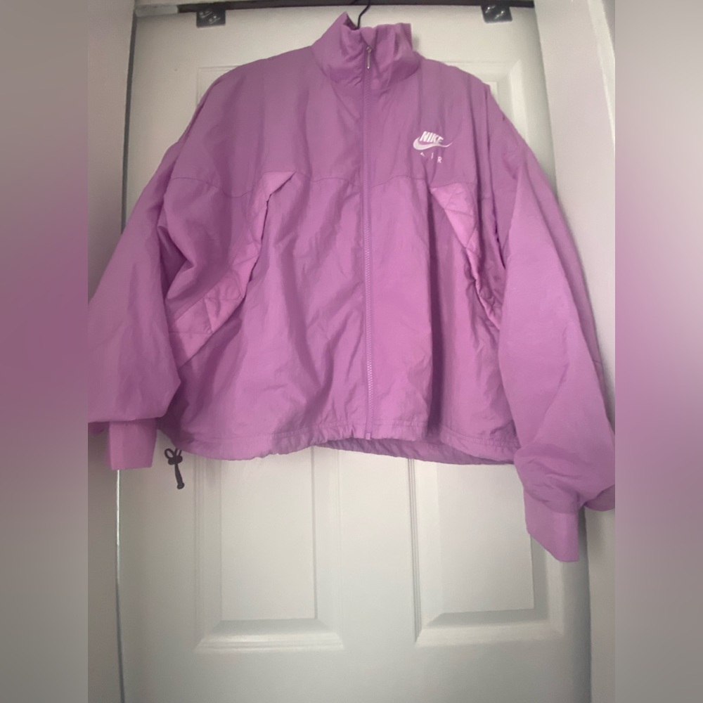 Nike Air Women’s Oversized Windbreaker Jacket